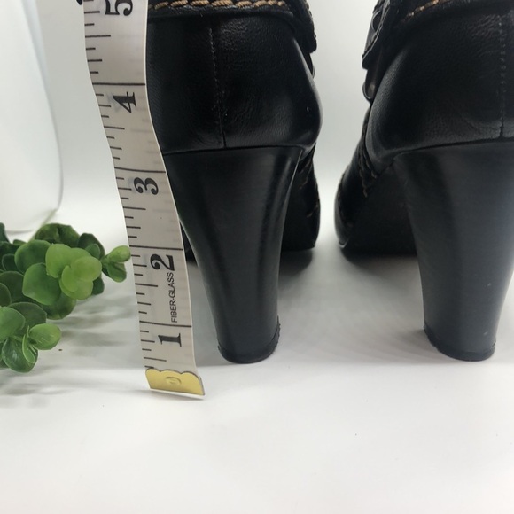 Fossil Black Leather Booties -Size 10 - Picture 5 of 9